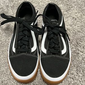 Vans Womens Classic with Gum Sole Size 7 NEW